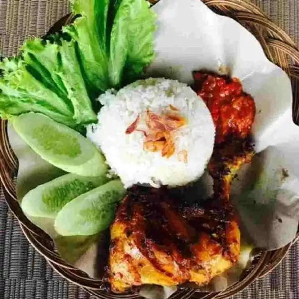 Nasi Uduk Panas + Paha Ayam Bakar Sambel Hot | Pecel Lele Sambel Hot Neng Fanny, Cakung