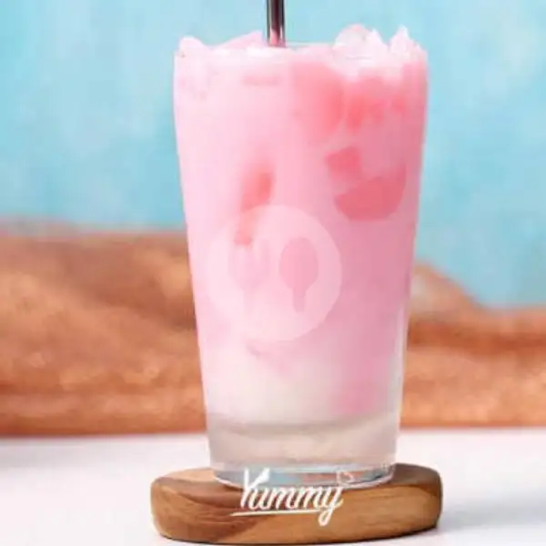 Ice Strawberry Milk | Geprek Tanpa Tulang Eco, Klojen