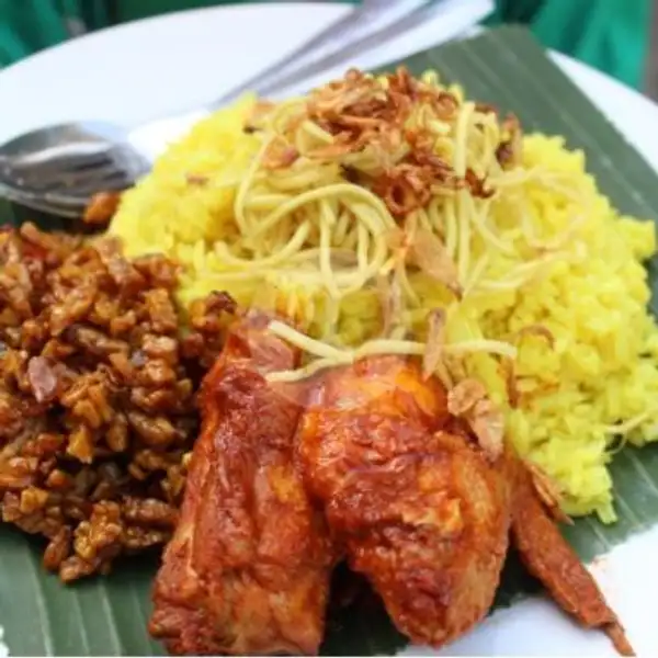 Nasi Kuning | Ade Kuliner, Dg Tata 3