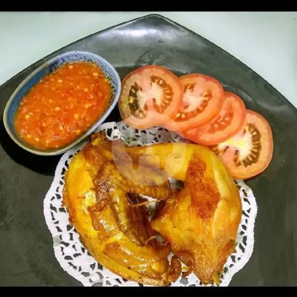 Ayam Goreng Sambal Montok | Nasi Goreng Mas Noo, Trunojoyo