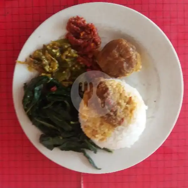 Nasi, Prekedel Kentang, Sayur, Sambal | Warung Inang Masakan Padang, Tukad Banyusari