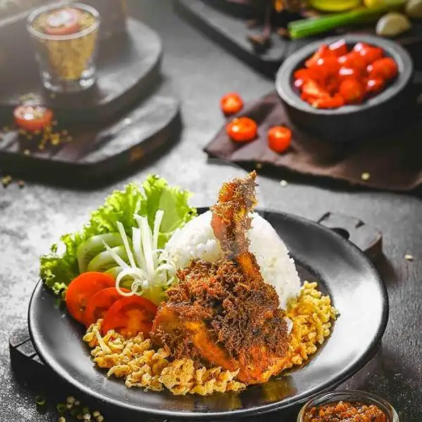 Paket Ayam Goreng Serundeng | Jakarta Chicken Burn, Senen