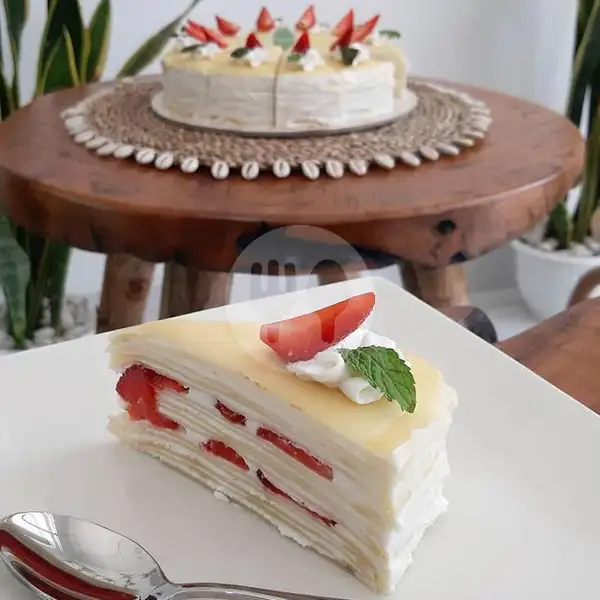 Millecrepe Vanilla Berry | Cheesecake Expert, Kotagede