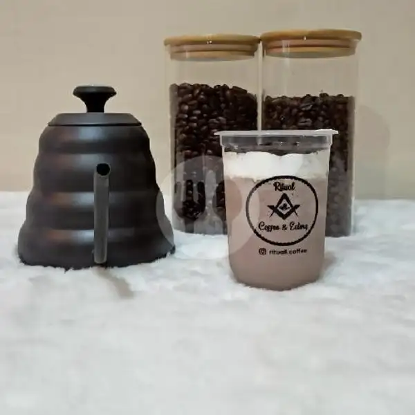 ice rich chocolate | Ritual coffee & eatery , perumahan YKB blok L nomor 6 