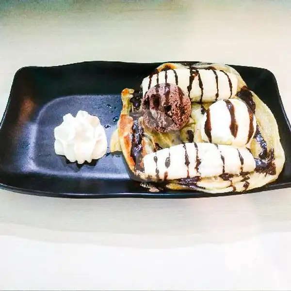 Roti Bom Banana Split Ice Cream | Uncle K Bangau