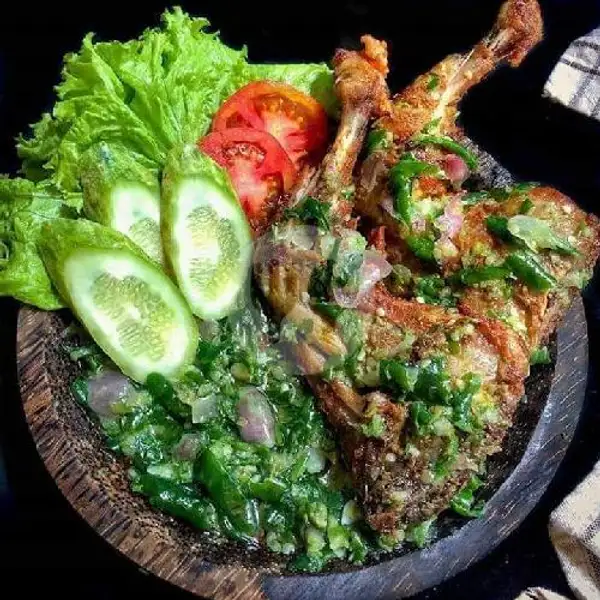 Ayam Cabe Ijo + Tahu Tempe | Ayam Penyet Uda Hen, Perum Villamas