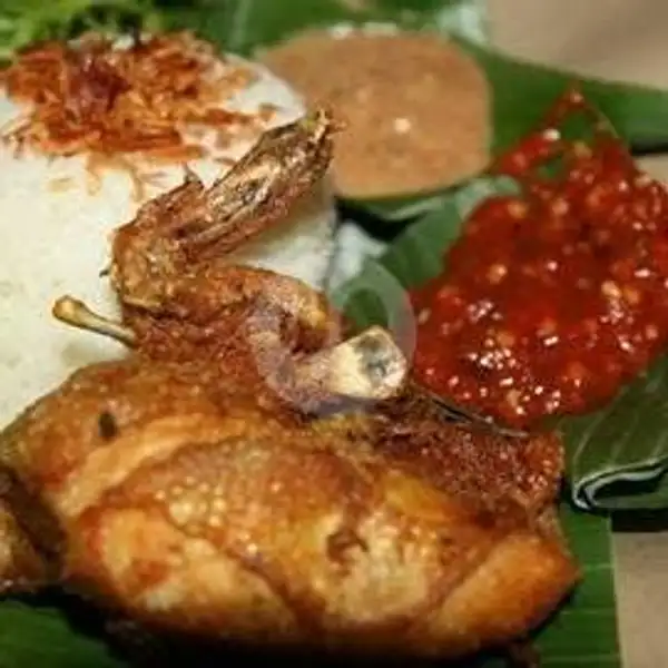 Nasi Uduk Ayam Goreng | Sayur Asem Rawon Sambel Jeletot, Kota