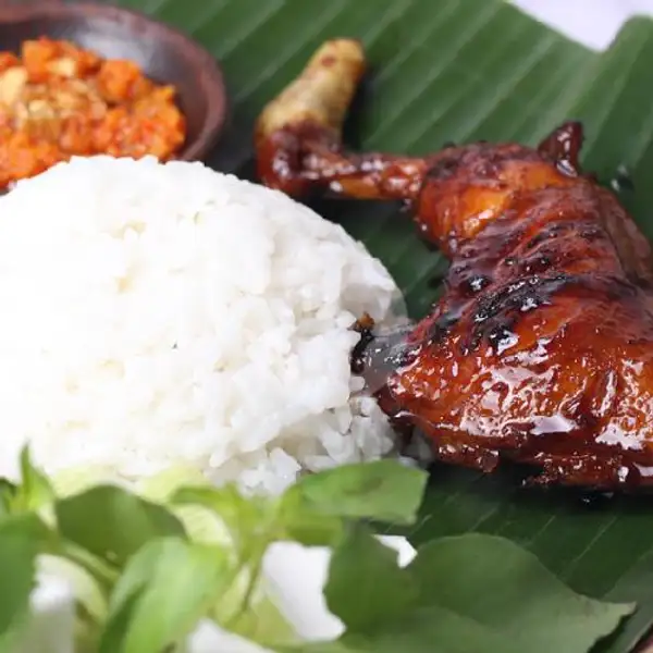 Ayam Bakar + Nasi Tabur Serundeng Kelapa | Sambel Jebleh Abank Alil, Karang Tengah