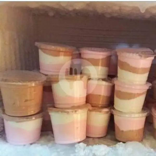 Ice Cream Home Made Yumiko | Ayam Suka-Suka Ratu Bilqis, Taman Mini