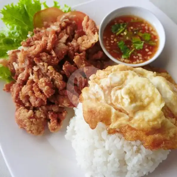 Paket Nasi Ayam Crispy | Rob Thai, Sudirman Street