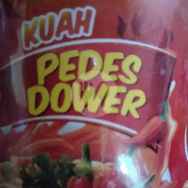 Indomie Kuah Pedas Dower Free Sosis | Naufalita Resto & Cake, Jekan Raya