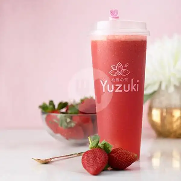 Strawberry (M) 500ml | Yuzuki Tea & Bakery Majapahit - Cheese Tea, Fruit Tea, Bubble Milk Tea and Bread