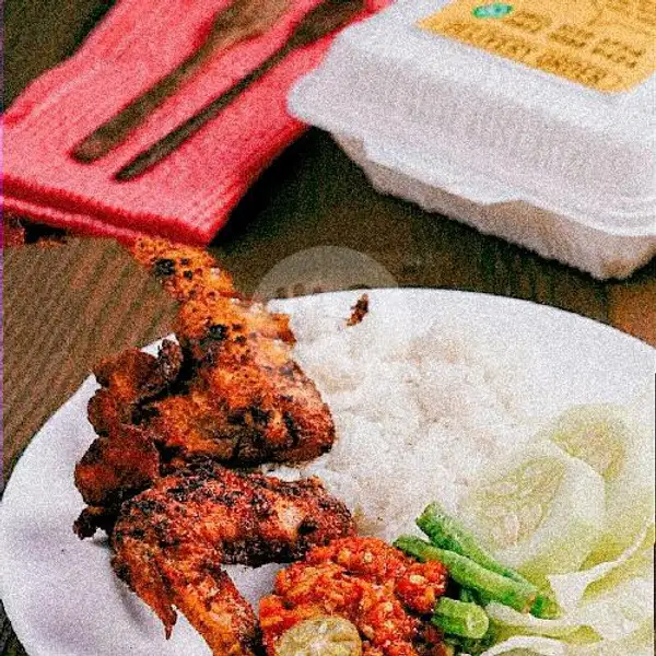 Pakmur 2 | Ayam Spicy Mang Brewok, Taman