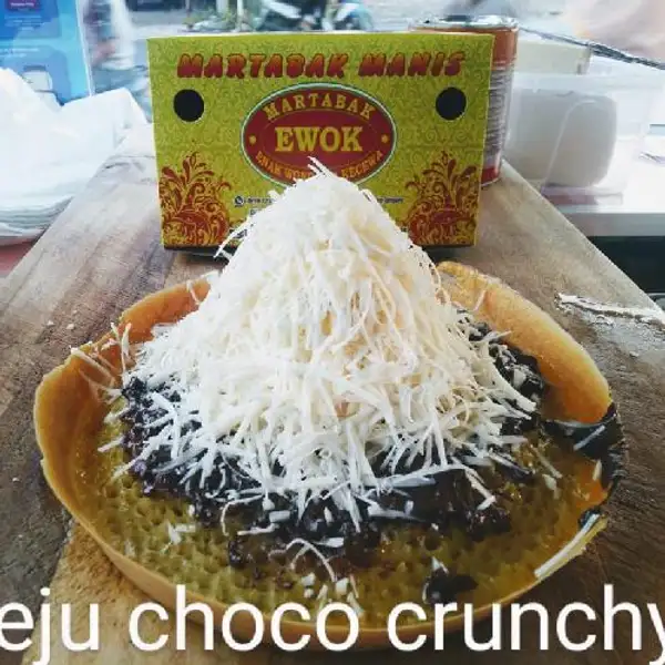 Keju Chocolate Crunchy | Martabak Ewok, Terminal Kemiling
