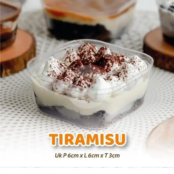 Personal Tiramisu Brownies Dessert Box | Vanila cake