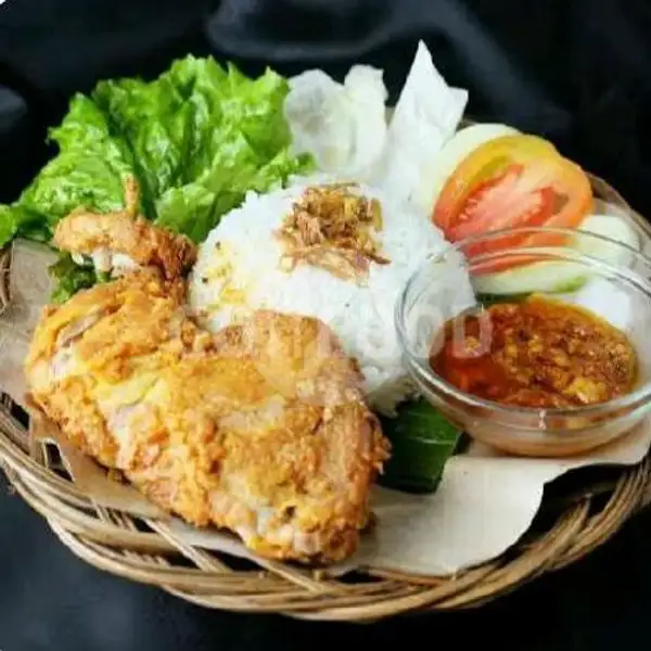 Ayam Penyet + Nasi(halal Food) | Dapoer Deo, Hawila Residence