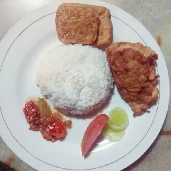 Nasi Ayam Kriuk ++ Sambel Wijen | Ayam Panggang Karamel Bangkud
