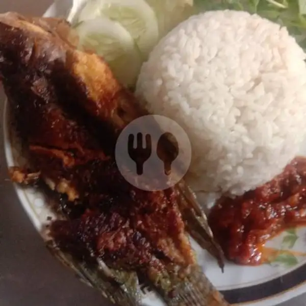 Nasi+Ikan Nila Bakar +Sambal Lalapan | Warung Bu Ning, Tandes