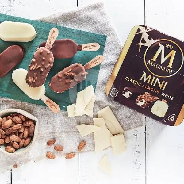 Magnum Mini Classic, Almond, White | Ice Cream Walls - Gajah Mada (Es Krim)