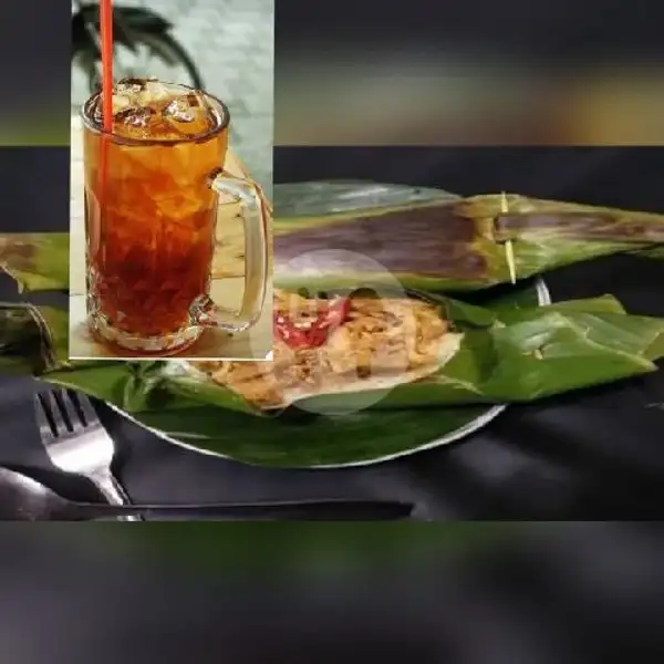 Promo 1nasi Bakar Ayam+Es Teh/Teh Hangat | Nasi Krawu Hj Azizah, Tambaksari