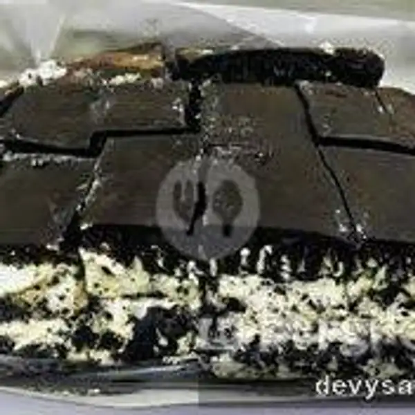 Black Sweet Keju Kismis Coklat Loyang Besar | Martabak Bangka Putri Ayu, Jatijajar
