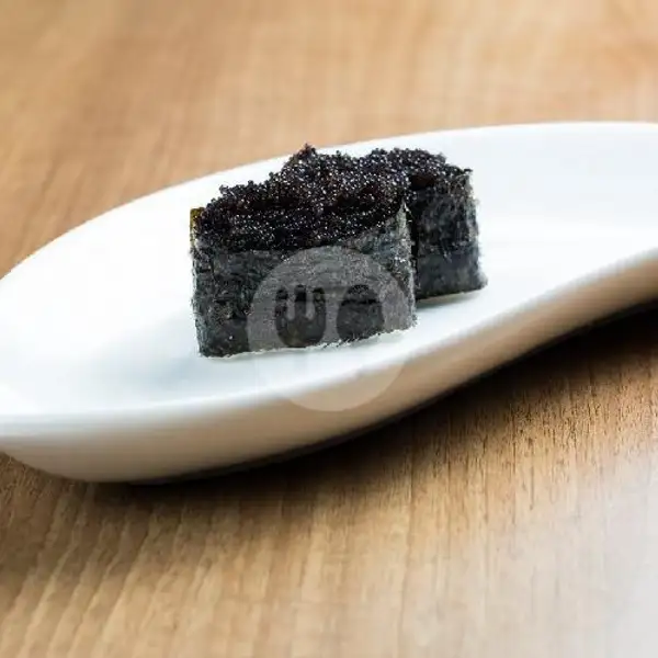 Black Caviar gunkan | Desushi Restaurant, Pattimura
