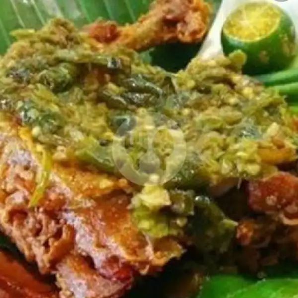 Ayam Goreng Jumbo Sambal Ijo Tanpa Nasi | Lalapan Ayam Taliwang Hj.Riyati