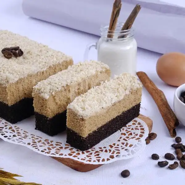 Brownies Tiramisu | Lapis Kukus Tugu Malang, Moch Yamin
