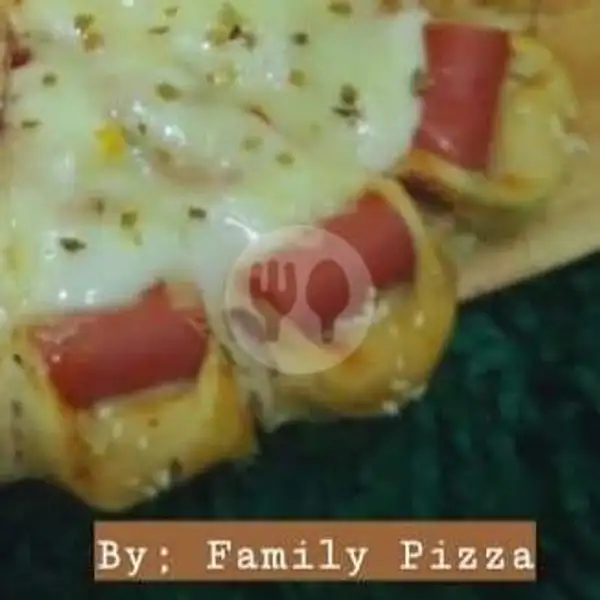 Pinggiran Sosis | Family Pizza, Jeruk Legi