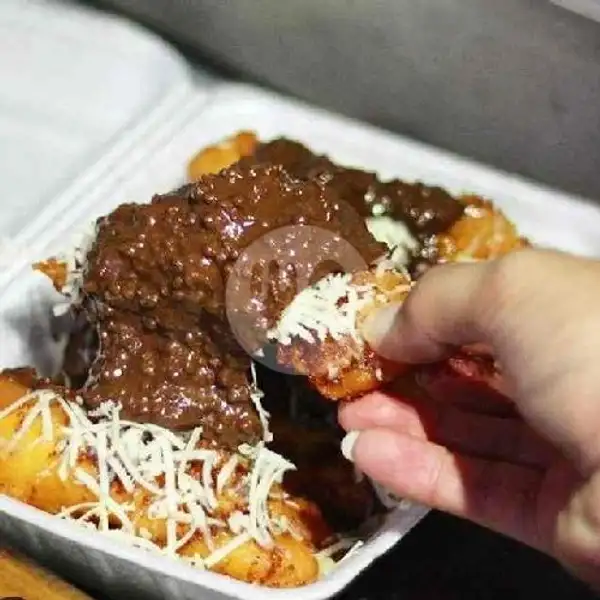 Pisang Keju Choco Crunchy | Kedai Street Food, Balongsari Tama Selatan X Blok 9E/12