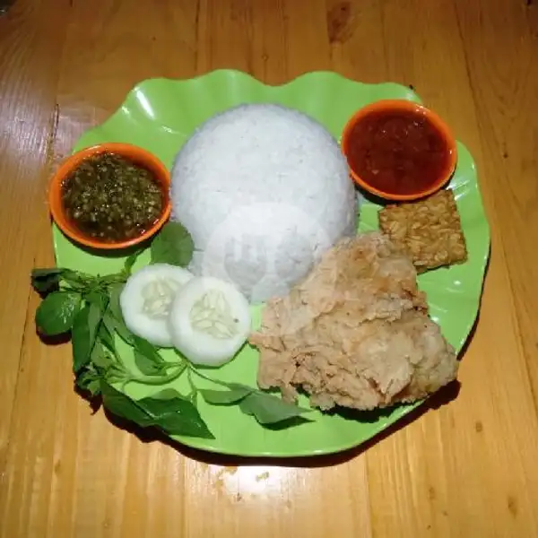 Nasi Ayam Goreng Crispy | Lalapan Queen, Dau