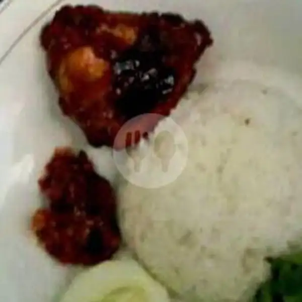 Nasi + Ayam Bakar + Sambal Lalapan + Es Jeruk / Es Teh | Ayam Geprek Farish, Tlogosari Kulon