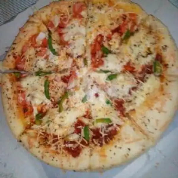 Pizza Special Ayam Ozora Sz M | Pizza Ozora, Gundih