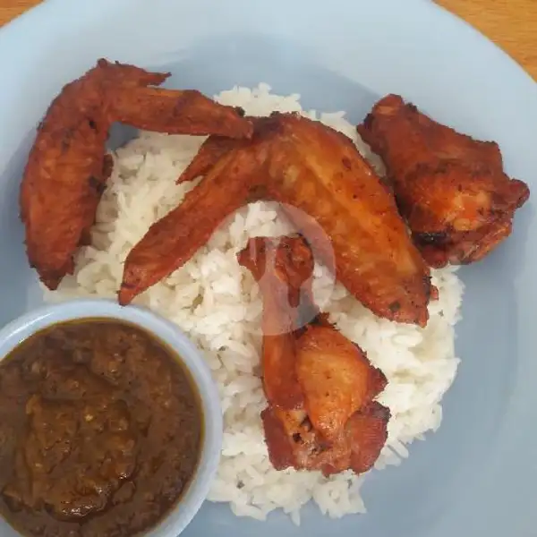 Ayam Goreng Sayap / Sayap Bawa 4pcs + Nasi | Hongta Karivan, Lubuk Baja