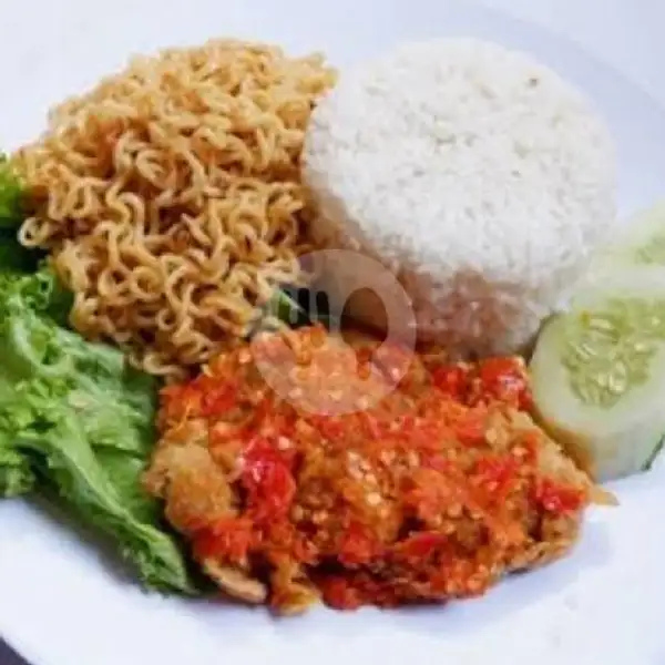 Nasi Indomie Ayam Geprek | Nasi Goreng Bali Hokki, Tukad Yeh Aya