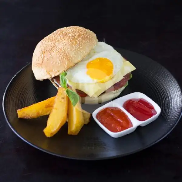 Burger Sandwich | Sugar & Spice - Aston Kuta Hotel & Residence