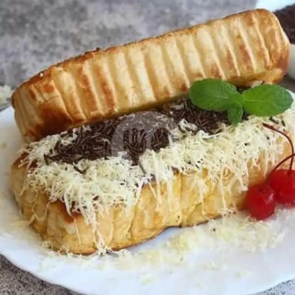 Roti Bakat Kasino Mix Keju Messes + Keju Kacang | Roti Bakar & Kukus Shabrina, Cimahi