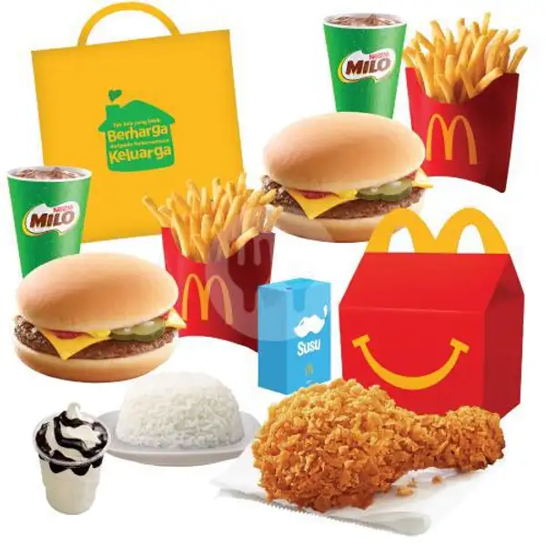 Family Time Bertiga Happy Meal Ayam McD, Cheese Burger With 2pcs reg. MILO | McDonald's, New Dewata Ayu
