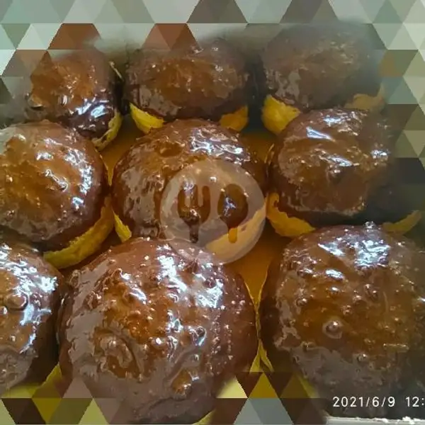Choco Crunchy+Topping Isi 15 | Donat Yok, Bukit Raya