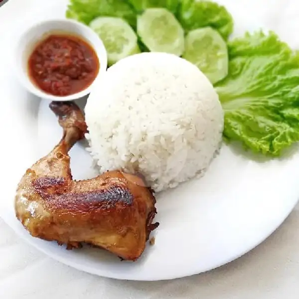 Nasi Ayam Baceman Paha | Lotek Jogja Bu Giya, Pulau Ambon