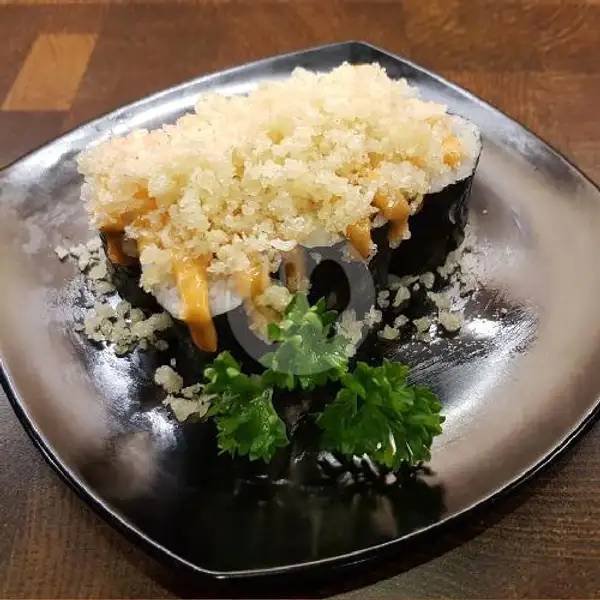 Tamago Crunchy Roll | Sakura Sushi, Renon