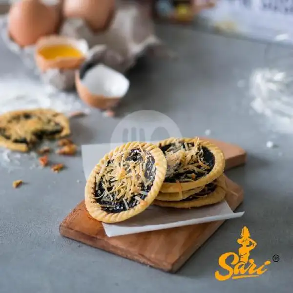 Pie Susu Coklat Keju Isi 9 Pcs | Banana Pie Sari, Denpasar
