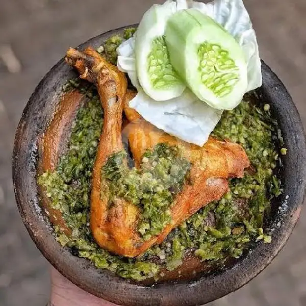 Ayam Balapan ijo | Piscok Mertua