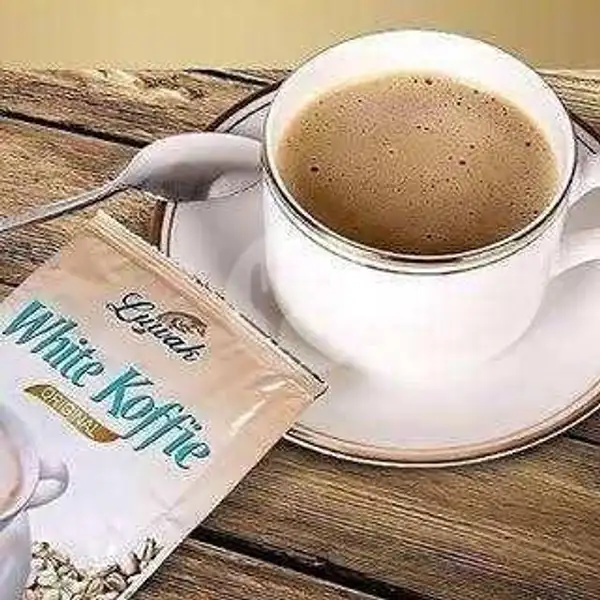 Luwak White Koffie Panas | Warung Makan Buk Ita, Gajah Mada