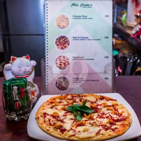 Chili Beef Salami (M) | Pizza Corner, Pegending Utama