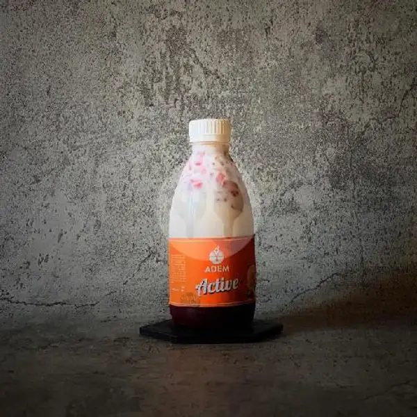 Korean Fresh Strawberry Milk (350ml) | Adem Juice & Smoothie, Denpasar