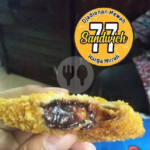 Rocis Coklat Kacang | Sandwich 77, Harjamukti