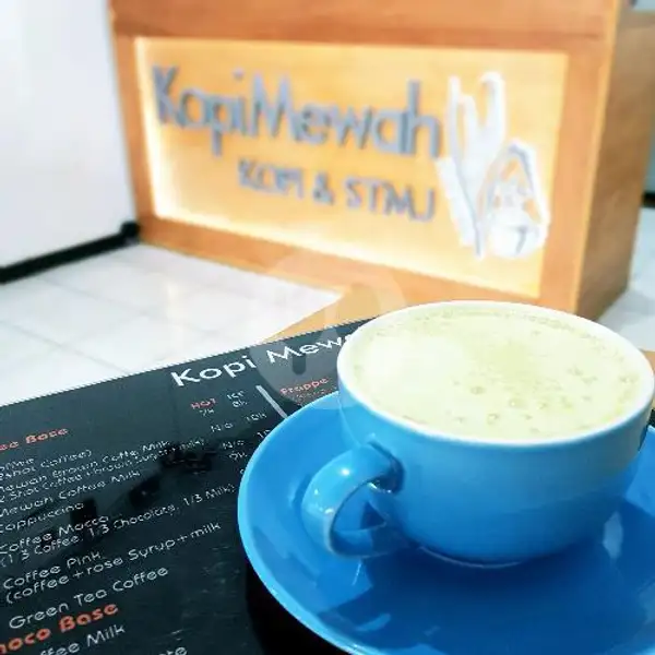 Hot Greentea Latte | STMJ dan Kopi Mewah, Karangploso