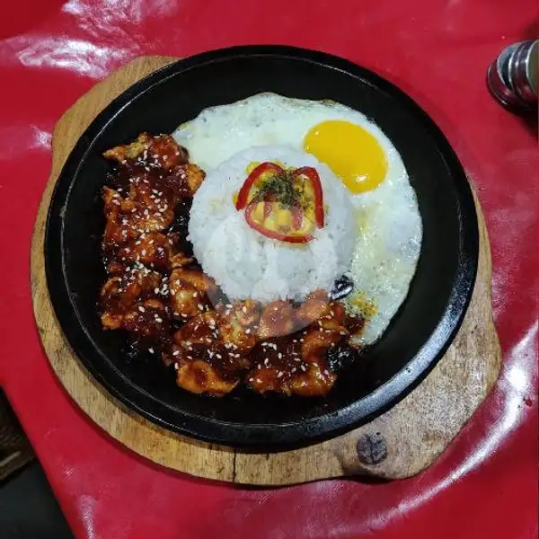 Hot Caramel Chicken Rice | Daily Plate, Awang Long