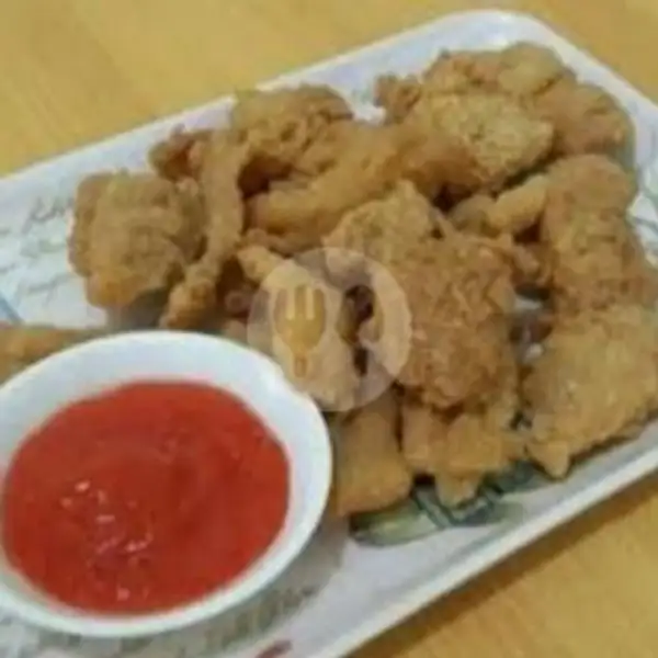 Kulit Crispy goreng + Nasi Terong | Warung Azril (Bebek Sinjay), Klojen
